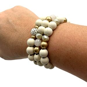 ERIMISH Elegant Cream and Gold Beaded Bracelet Set